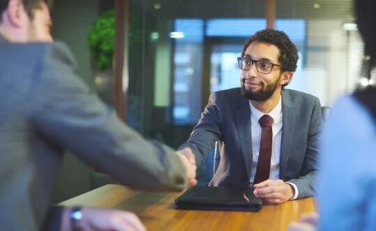 Commercial Image demande de contact