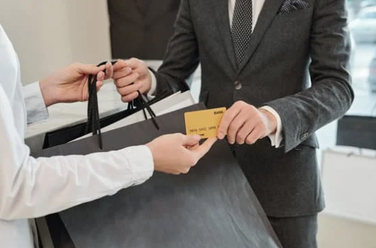 Commercial 2 Image demande de contact